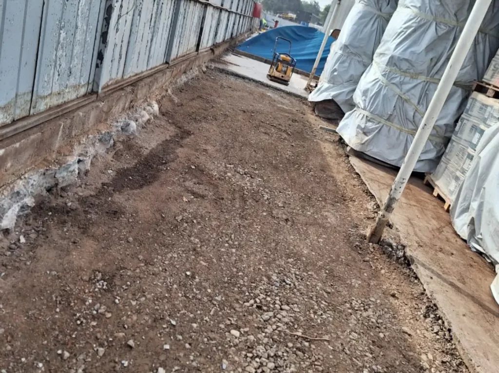 constructoradacyjf-proyecto-pavimentacion-con-hormigon-G-30-en-fabrica-irrited-colina-22