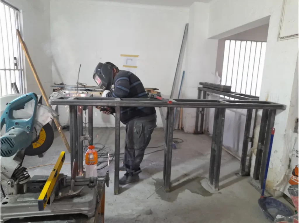 constructoradacyjf-remodelación-completa-del-restaurante-COCINA-8-O-VERYDELI-6